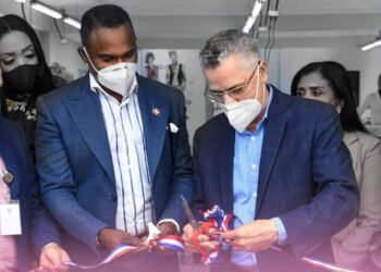 El diseñador Martín Polanco dirigirá la Escuela Laboral de Moda en Santo Domingo Este