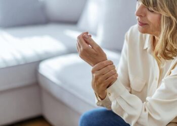 Parestesia: el nombre de los hormigueos, adormecimientos y calambres