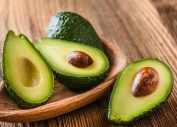 Estudio revela que consumir aguacate reduce el riesgo de sufrir enfermedades cardiovasculares