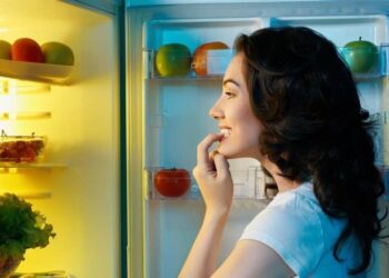 Antes de dormir: qué conviene comer si te da hambre