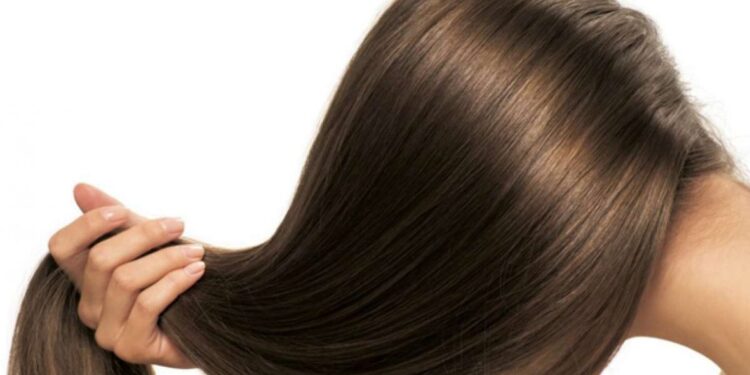 4 usos de aceite de coco que tu cabello amará