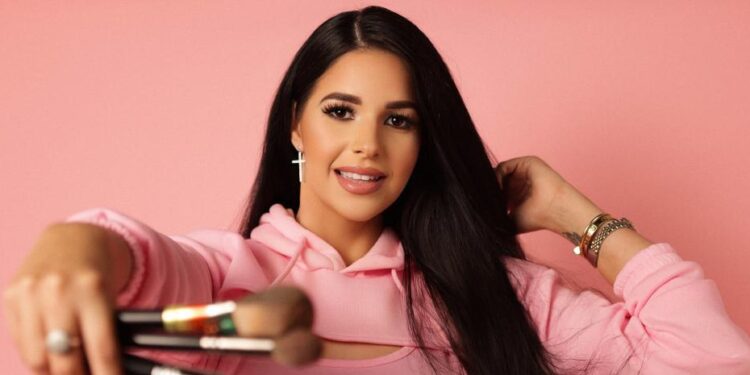 Evitando los deslices en el arte del maquillaje: Las claves de la experta Darsys Milian