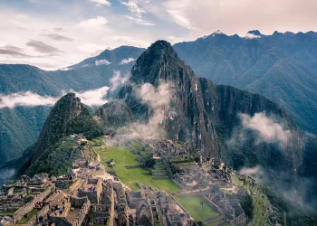 Colombia y Perú, destinos turísticos en alza en Latinoamérica