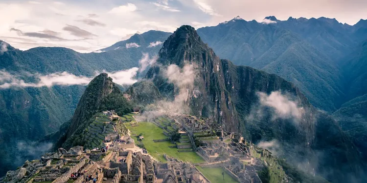 Colombia y Perú, destinos turísticos en alza en Latinoamérica