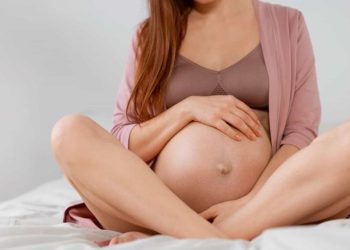 ¿Deberías hacerte el autoexamen de mama durante el embarazo?