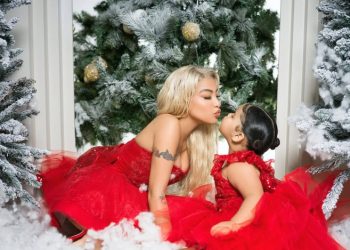 Yailin entregará juguetes a niños de escasos recursos en “la iglesia que construí para Dios”