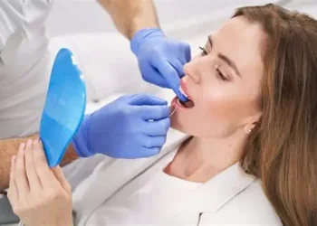 Advierten aumento del riesgo de enfermedad de las encías en pacientes con depresión